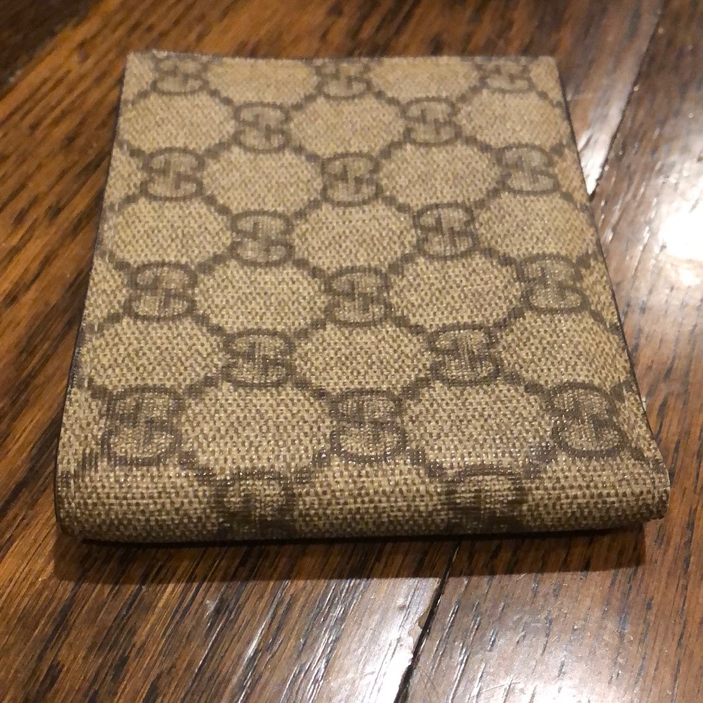 GUCCI GG Supreme Brown Leather Coated Canvas Monogram Bifold Wallet - Picture 13 of 17